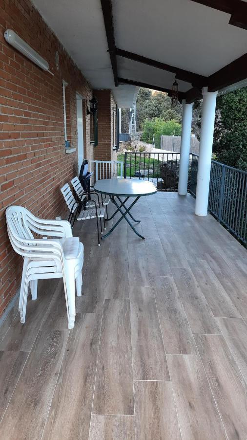 Con Piscina Y Bbq 10 Personas Holiday home *