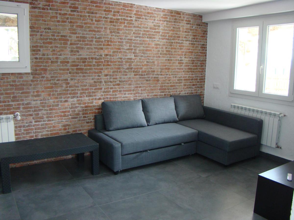 Con Piscina Y Bbq 10 Personas Holiday home *